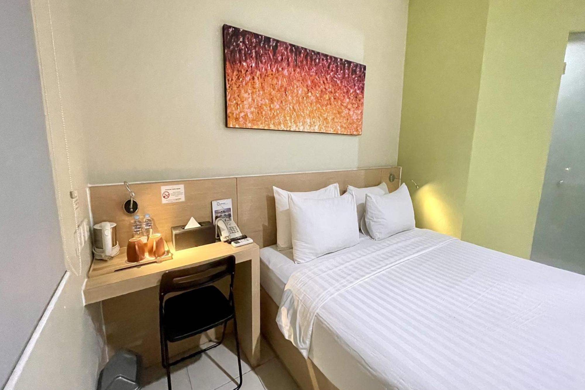 Lemo Hotel Serpong Тангеранг Екстериор снимка