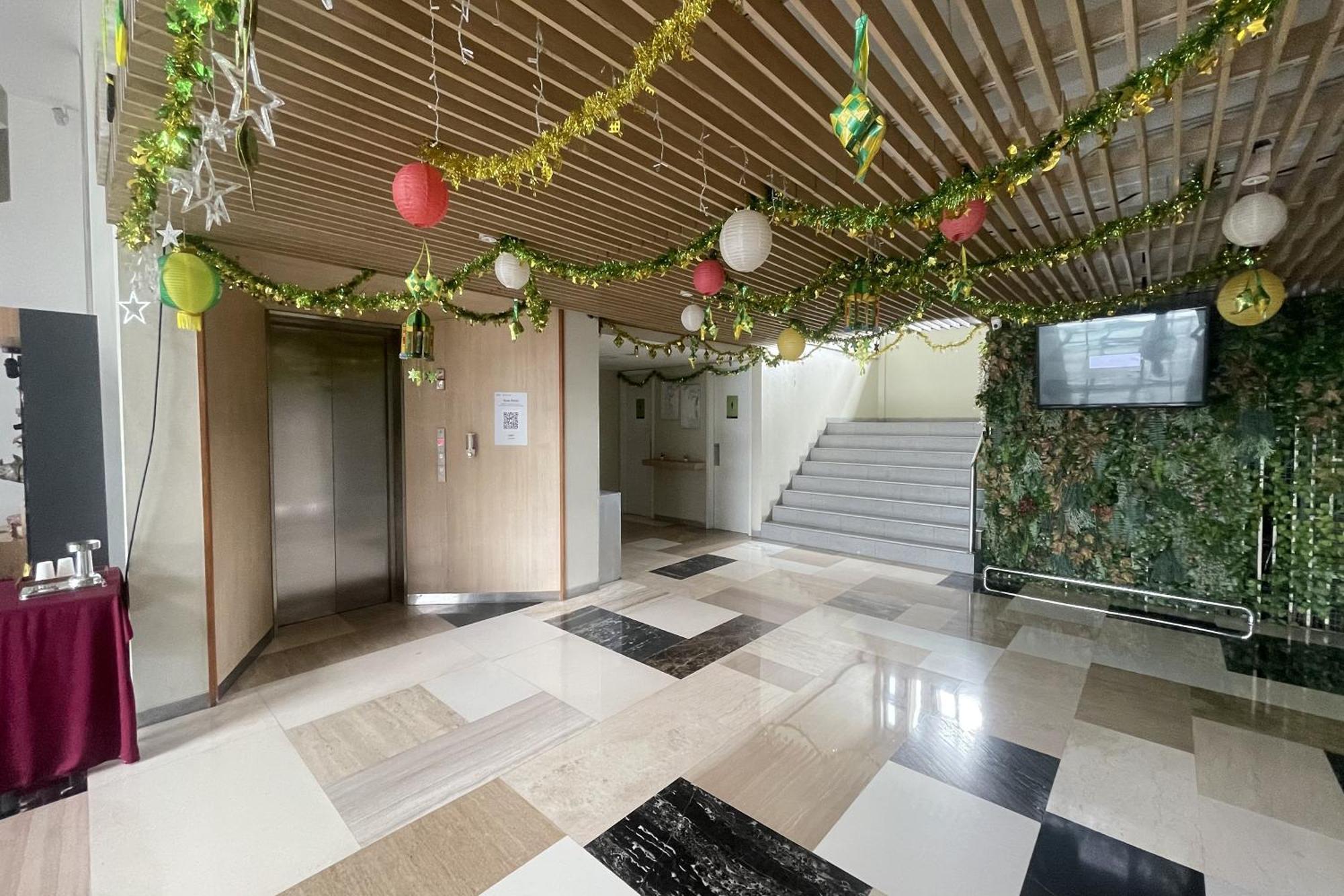Lemo Hotel Serpong Тангеранг Екстериор снимка